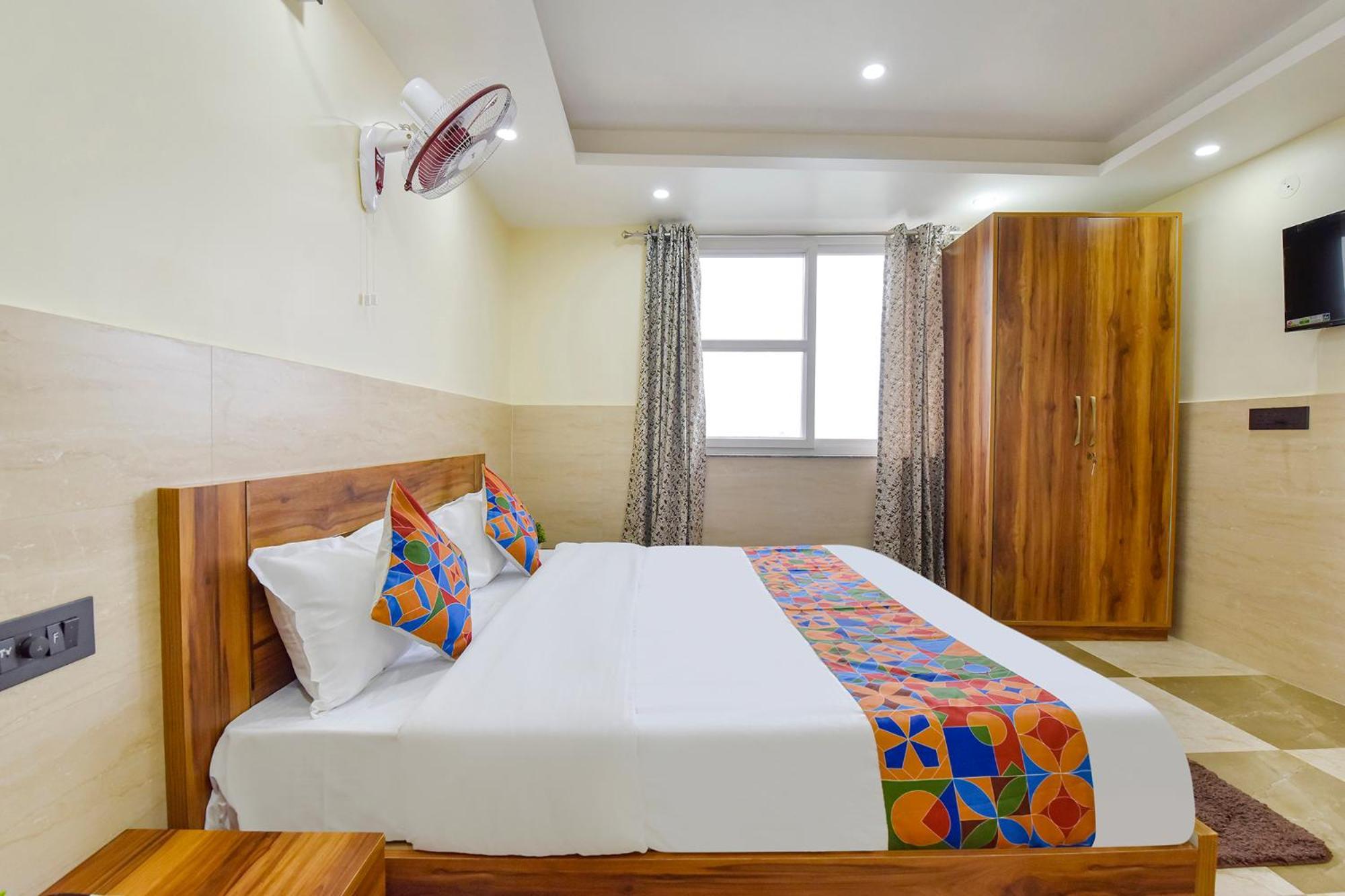Fabhotel Elite Clement Town Екстериор снимка
