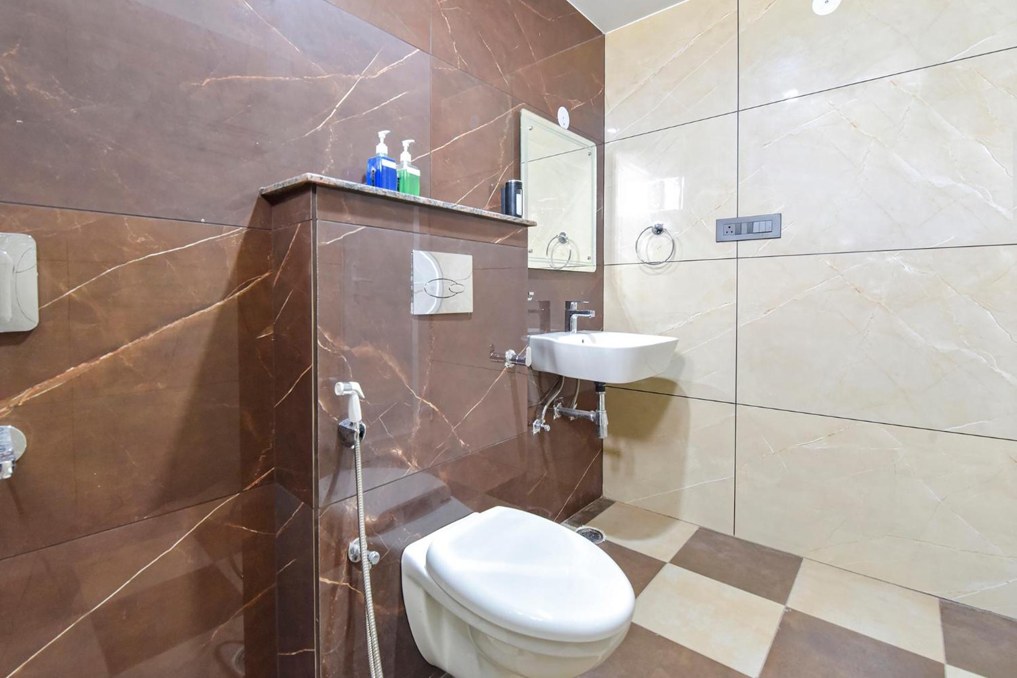 Fabhotel Elite Clement Town Екстериор снимка