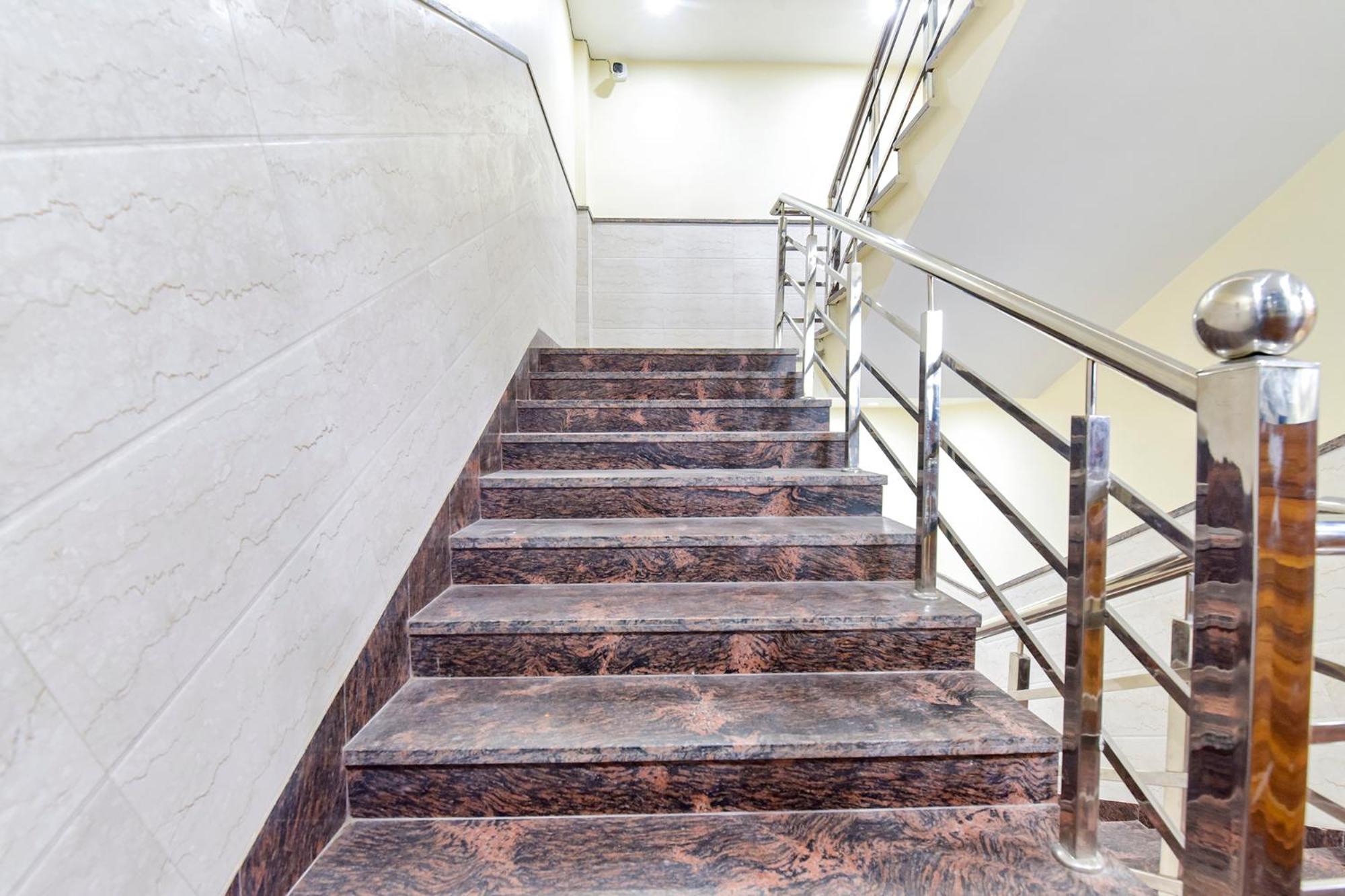 Fabhotel Elite Clement Town Екстериор снимка